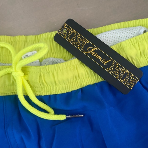 BNWT mens Jammid yellow and blue swim trunks size M - Picture 3 of 4